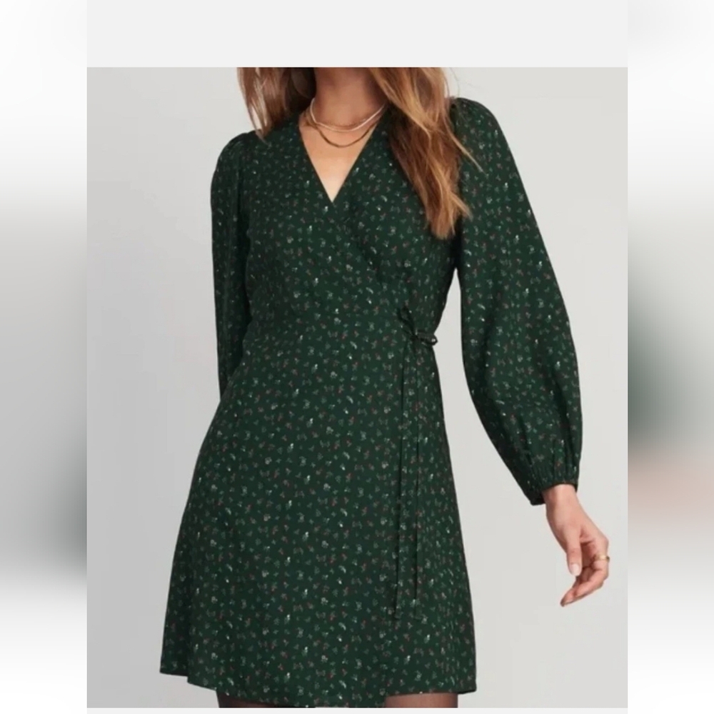 Old Navy Dark Green Floral Wrap Dress